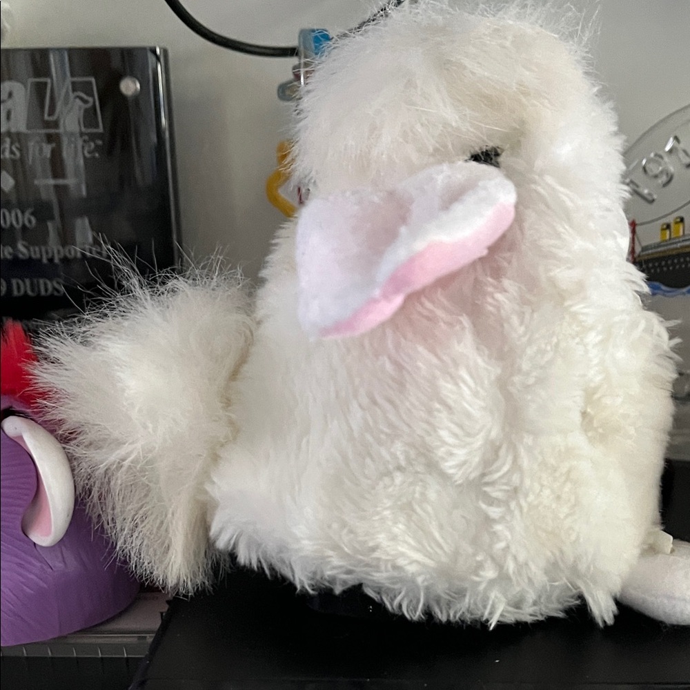 Plush Furby White and Yellow Bird Toy works
Only big one for sale - Picture 3 of 4